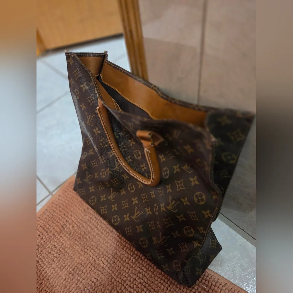 Louis Vuitton Monogram French Company Sac Plat Tote Bag | Vintage - Picture 10 of 13